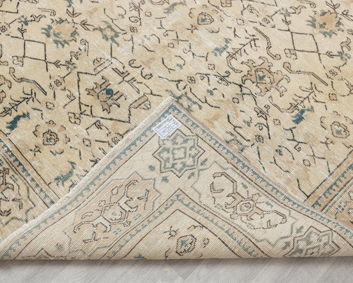 Oushak Rug 6' 1" x 9' 1" | No. VR17426