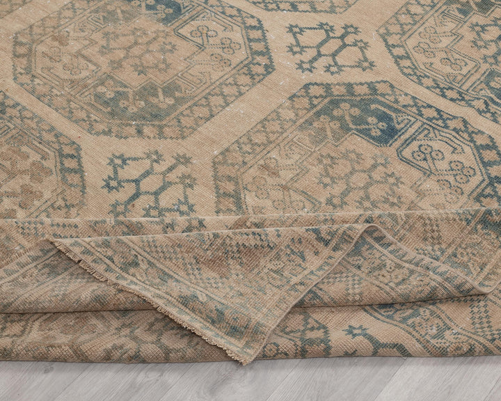 Faded Oushak Rug 8' 5" x 10' 7" | No. VR98701