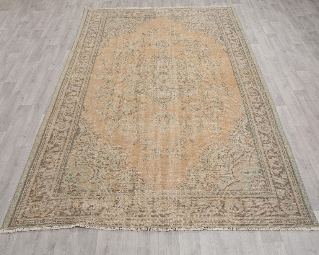Oushak Rug 6' 5" x 9' 11" | No. VR50006