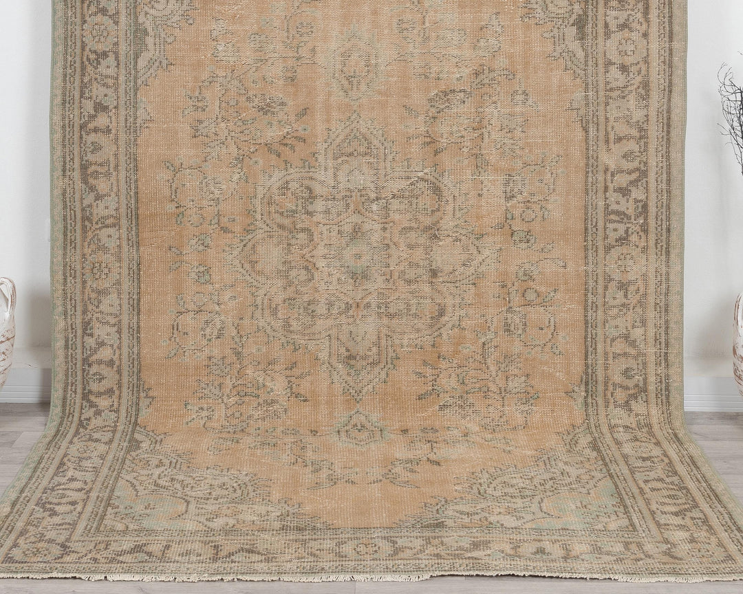 Oushak Rug 6' 5" x 9' 11" | No. VR50006