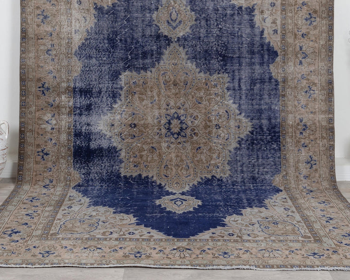 Blue Oushak Rug 7' 4" x 10' 8" | No. VR99609