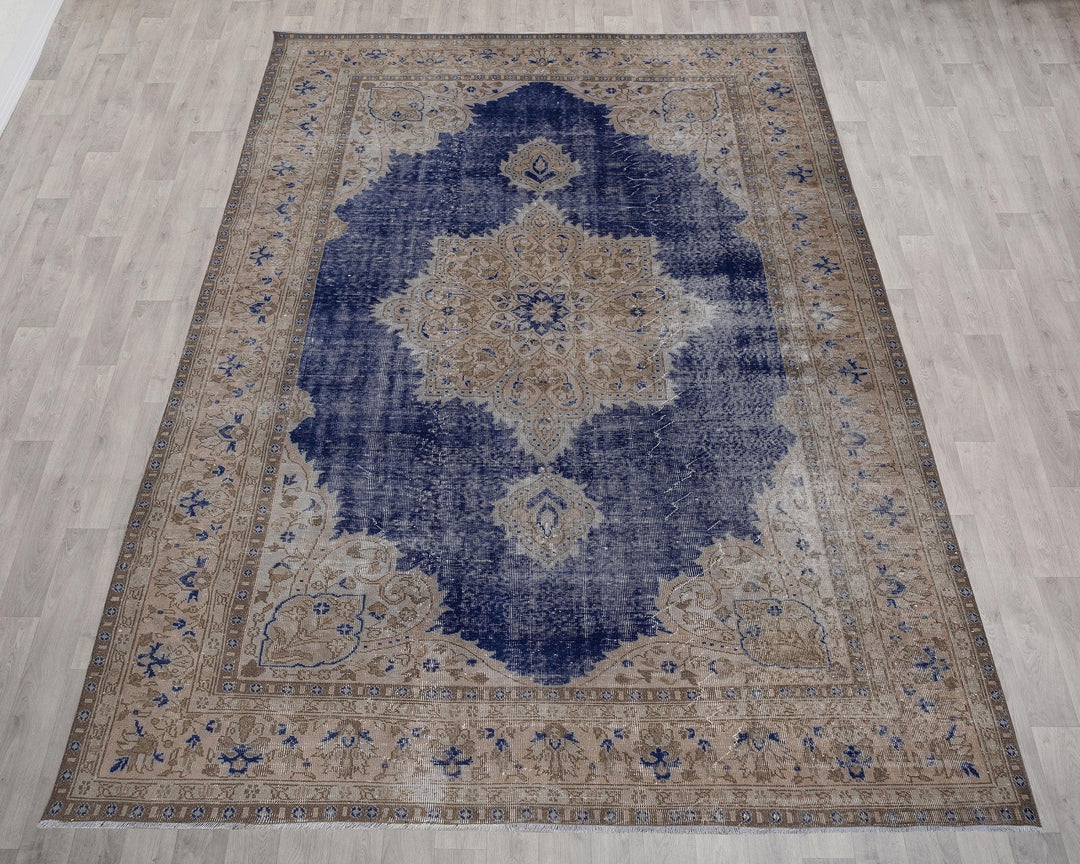 Blue Oushak Rug 7' 4" x 10' 8" | No. VR99609