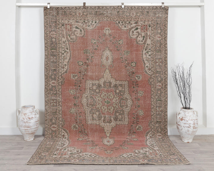 Oushak Rug 9' 8" x 6' 5" | No. VR82322