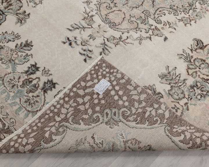 Beige Oushak Rug 5' 11" x 9' 5" | No. VR58669