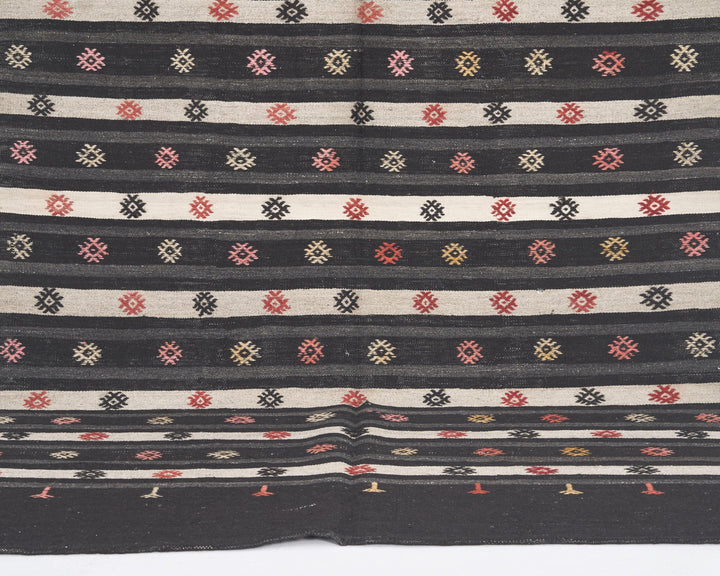 Brown Kilim Rug 6' 1" x 9' 8" | No. VR45597