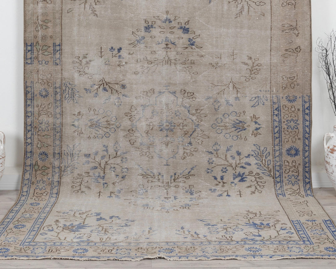 Faded Oushak Rug 6' 11" x 9' 10" | No. VR59939
