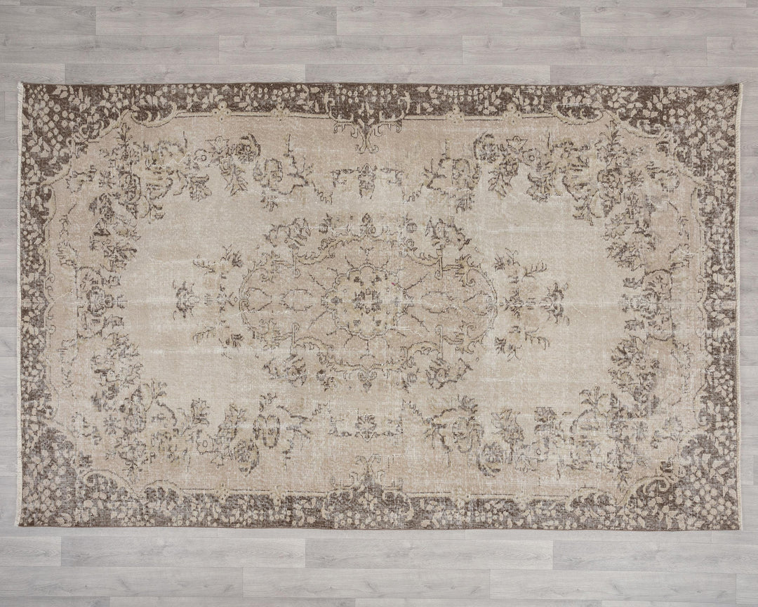 Oushak Rug 6' 1" x 9' 6" | No. VR23659