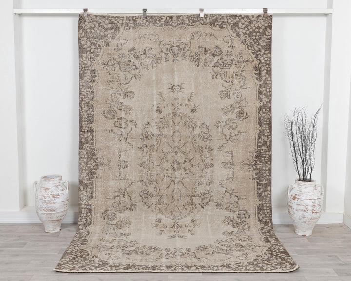 Oushak Rug 6' 1" x 9' 6" | No. VR23659