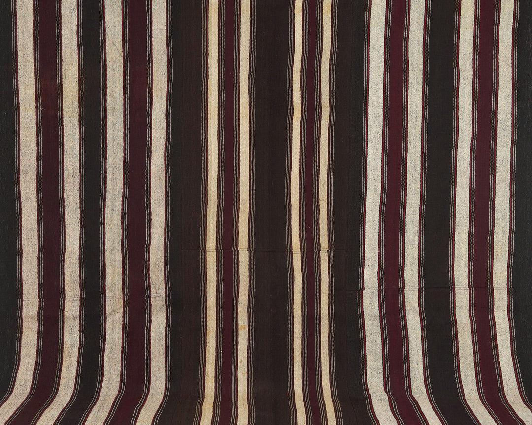 Brown Kilim Rug 7' 2" x 10' 11" | No. VR79250