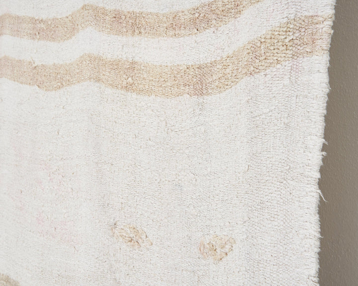 White Kilim Rug 5' 11" x 9' | No. VR56817