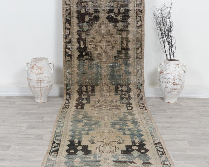 Runner Rug 3' 5" x 14' 6" | No. VR67646