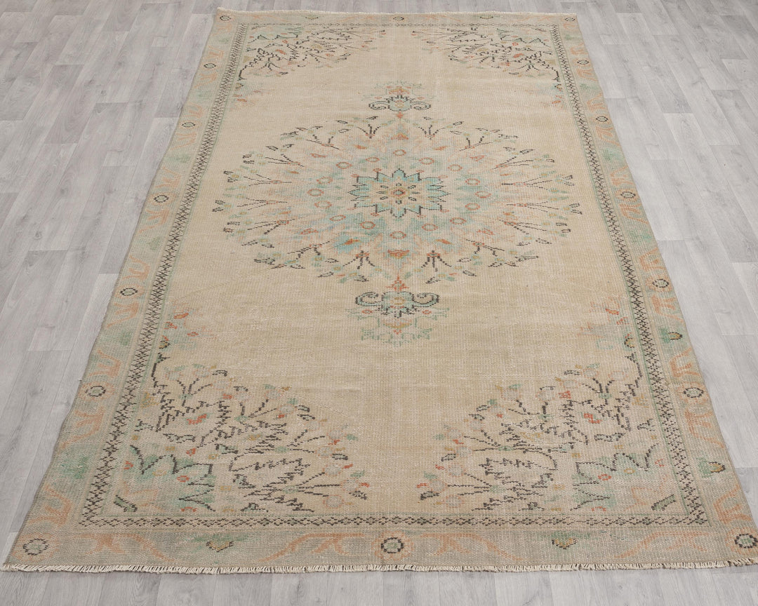 Beige Oushak Rug 6' 3" x 9' 8" | No. VR85066