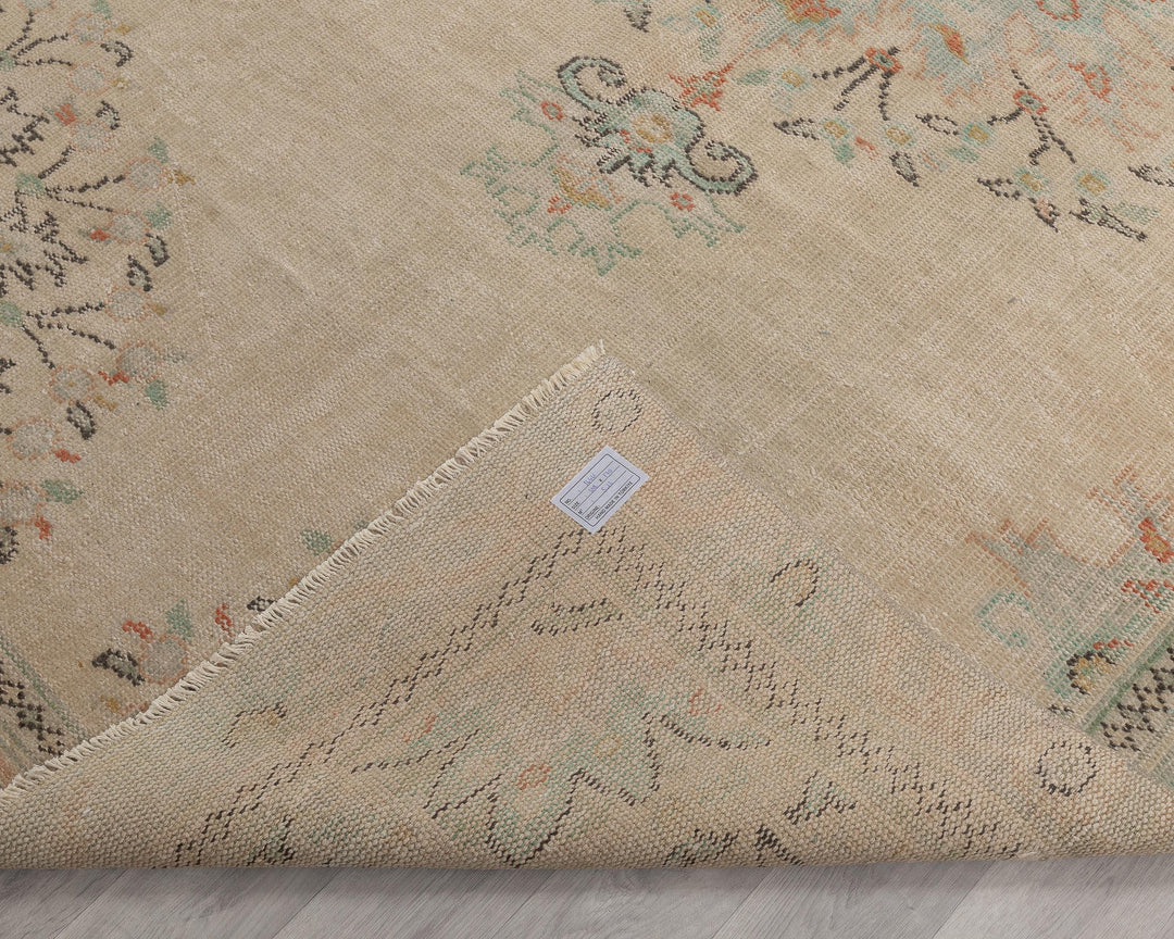 Beige Oushak Rug 6' 3" x 9' 8" | No. VR85066
