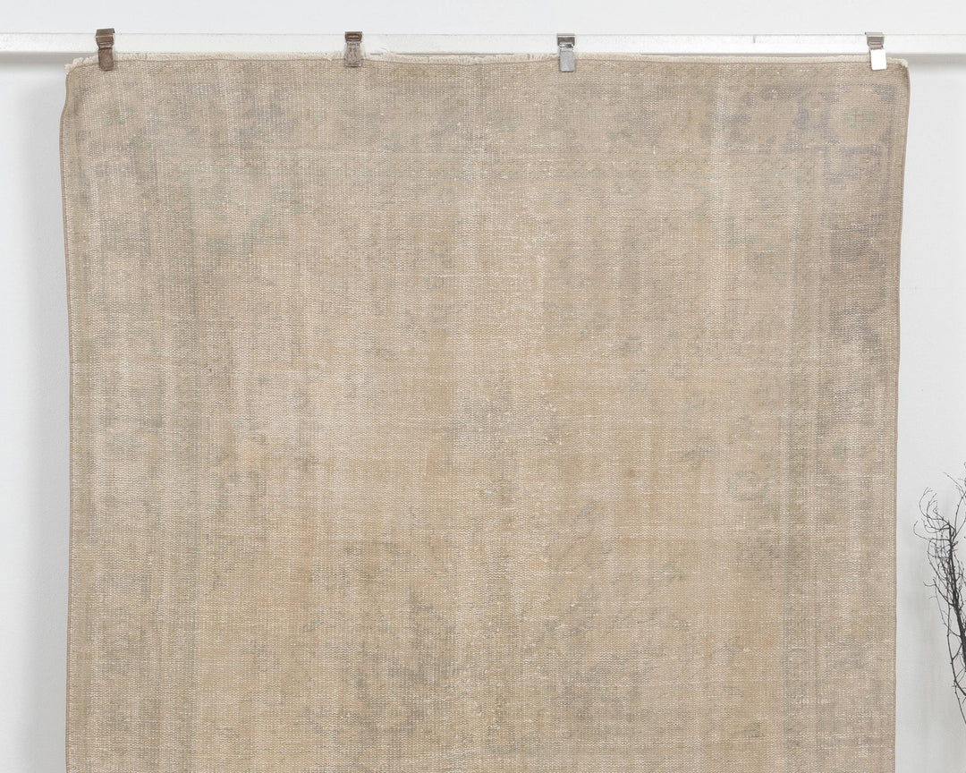 Beige Oushak Rug 6' 3" x 10' 4" | No. VR58019