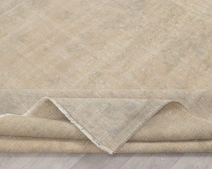 Beige Oushak Rug 6' 3" x 10' 4" | No. VR58019