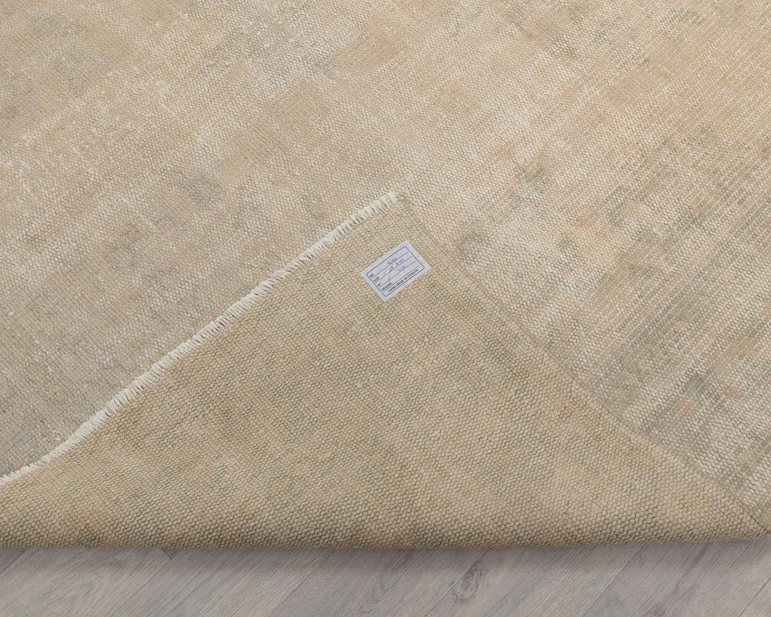 Beige Oushak Rug 6' 3" x 10' 4" | No. VR58019