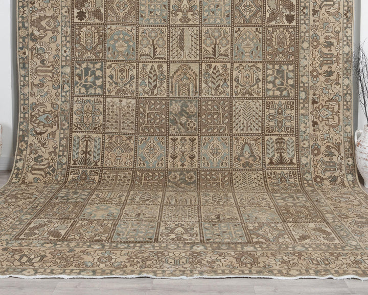Neutral Oushak Rug 9' 8" x 11' 7" | No. VR32672