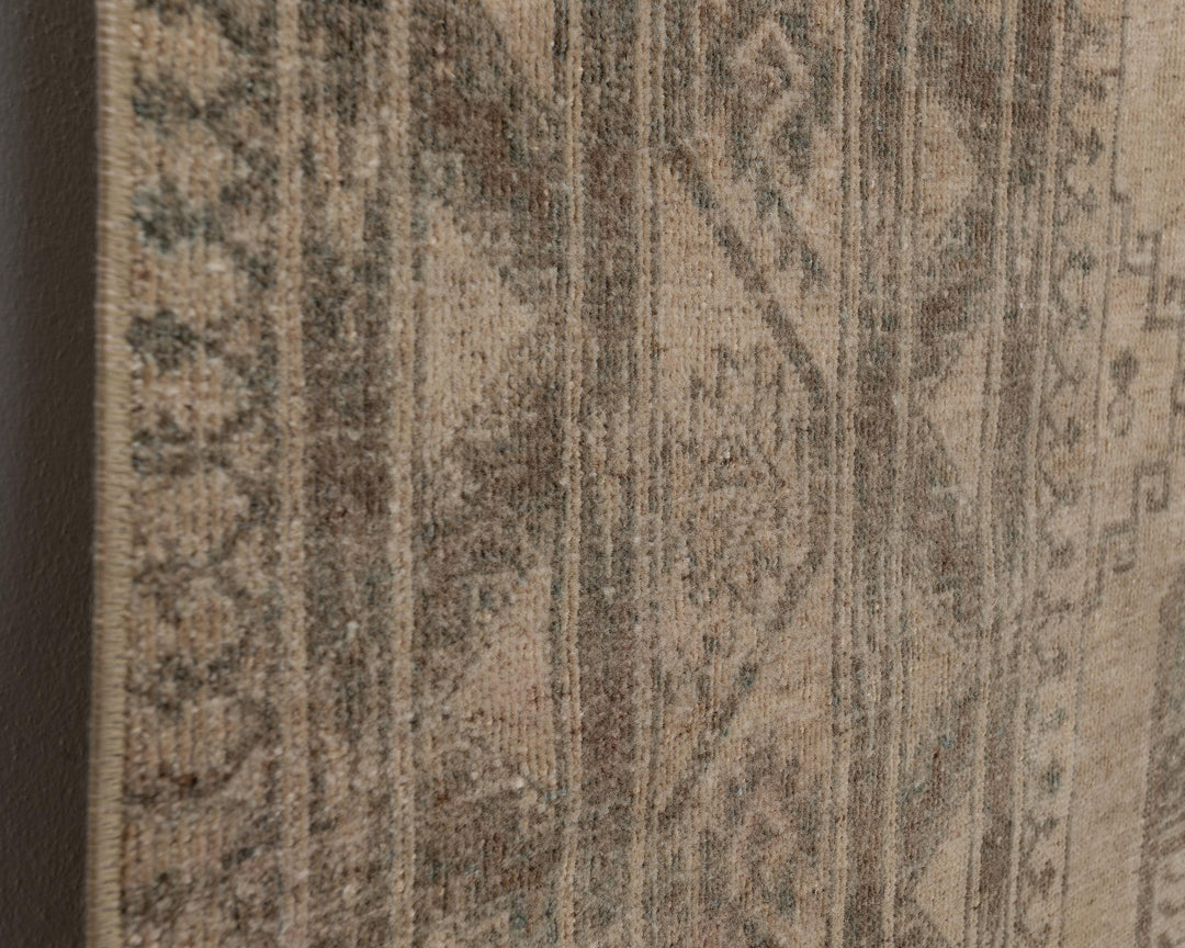 Faded Oushak Rug 7' 8" x 9' 10" | No. VR87590