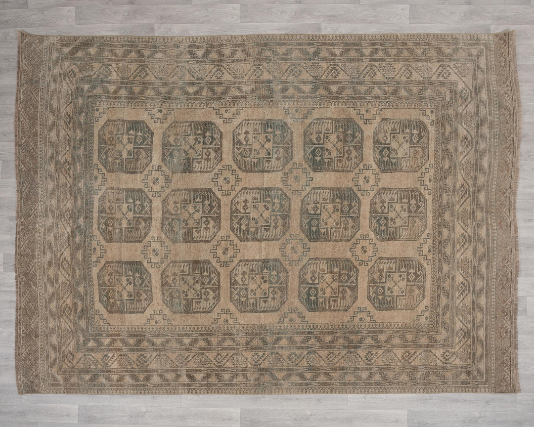 Faded Oushak Rug 7' 8" x 9' 10" | No. VR87590