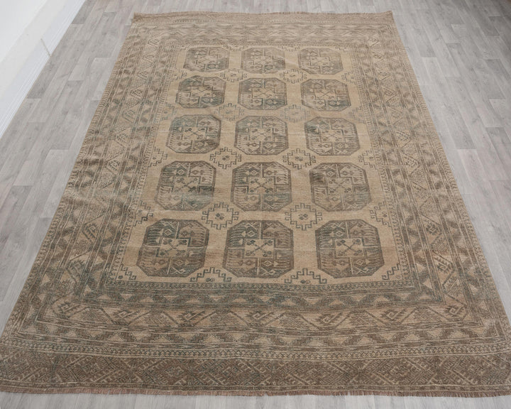 Faded Oushak Rug 7' 8" x 9' 10" | No. VR87590