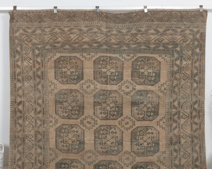 Faded Oushak Rug 7' 8" x 9' 10" | No. VR87590