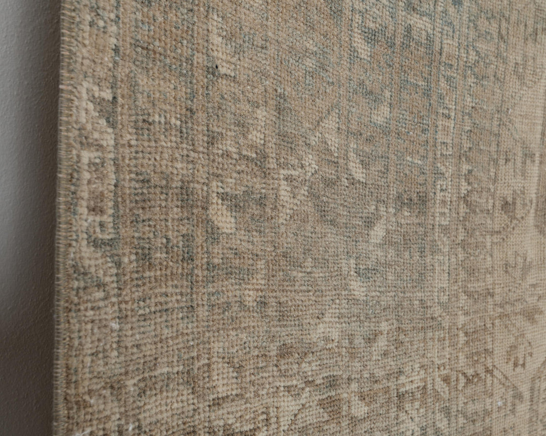Faded Oushak Rug 7' 1" x 9' 6" | No. VR92960