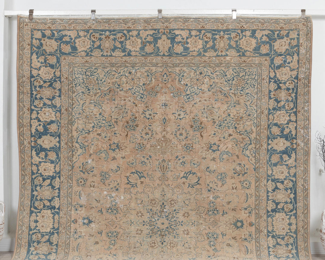 Beige Oushak Rug 8' 6" x 12' | No. VR40326