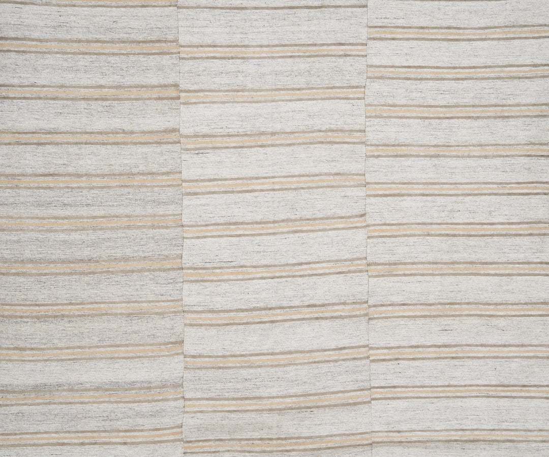 Neutral Kilim Rug 6' 3" x 10' 2" | No. VR91698