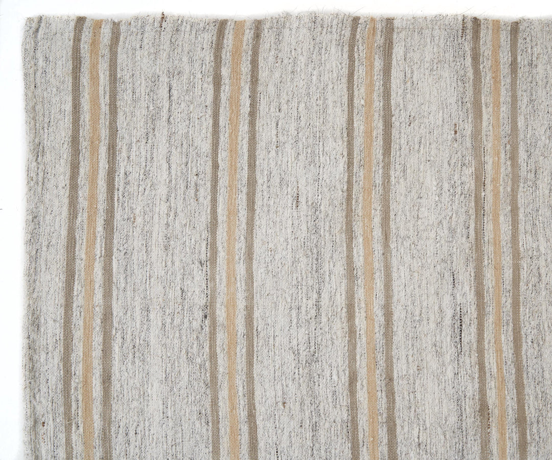 Neutral Kilim Rug 6' 3" x 10' 2" | No. VR91698