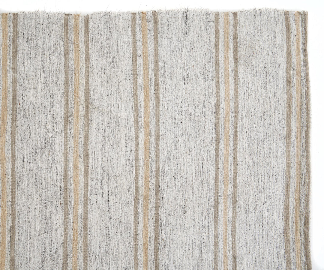 Neutral Kilim Rug 6' 3" x 10' 2" | No. VR91698