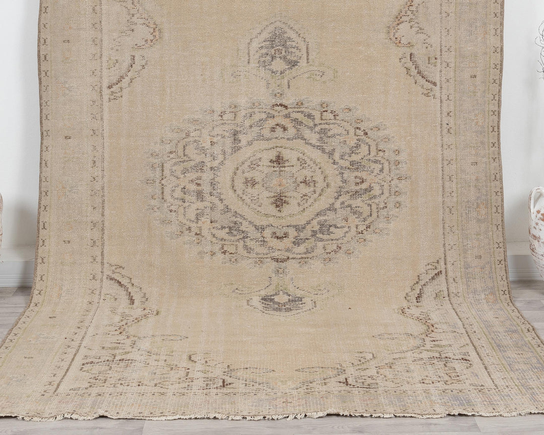 Oushak Rug 7' x 10' | No. VR57051