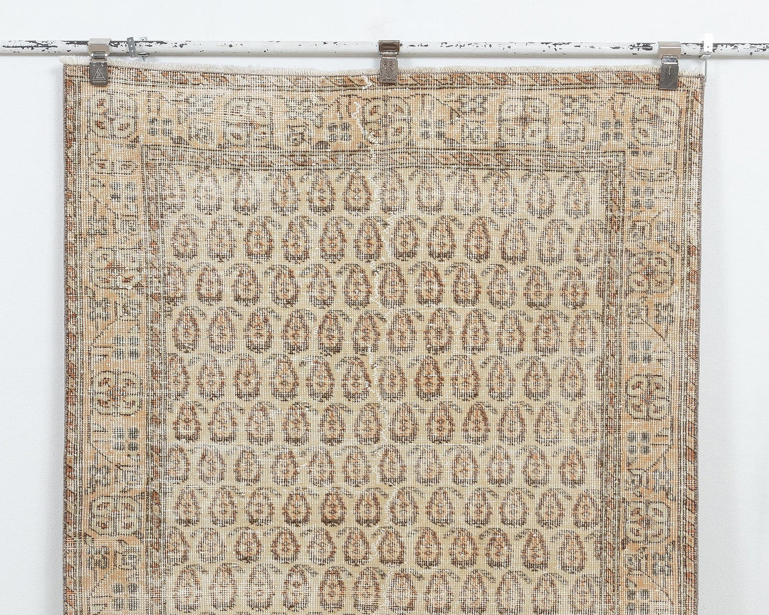 Beige Oushak Rug 3' 9" x 6' 9" | No. VR95565