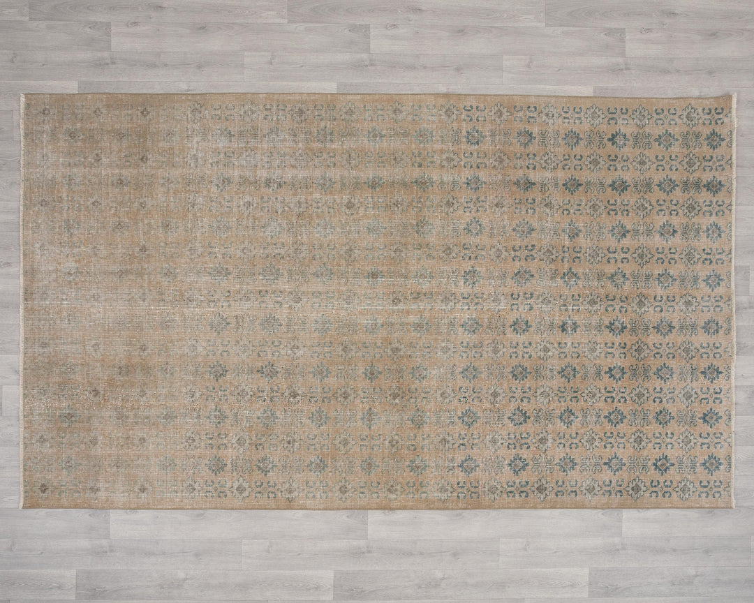 Faded Oushak Rug 5' 7" x 9' | No. VR79628