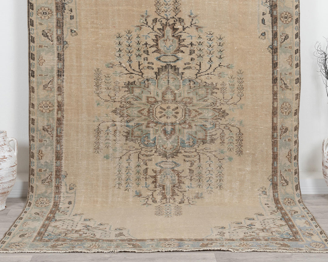 Oushak Rug 6' 4" x 9' 4" | No. VR15735