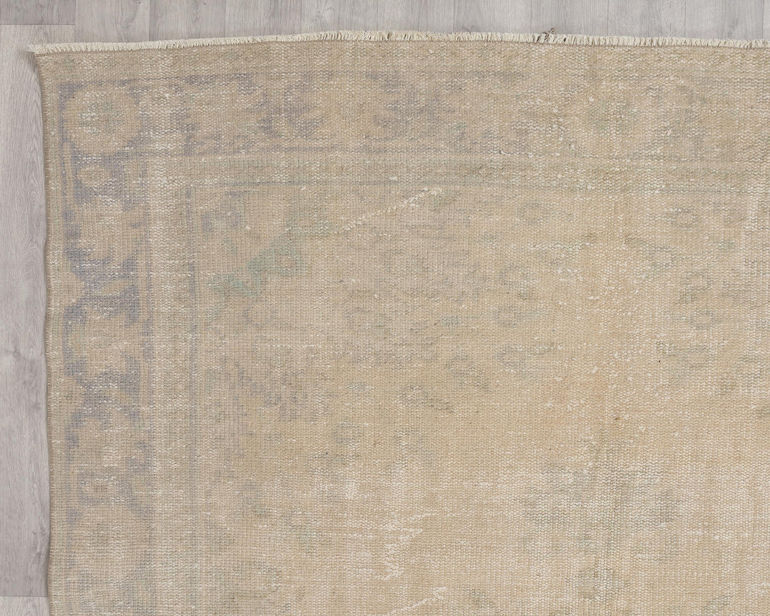 Beige Oushak Rug 6' 3" x 10' 4" | No. VR58019