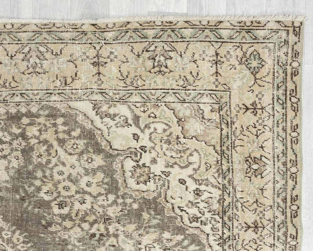 Oushak Rug 6' 11" x 9' 11" | No. VR90936