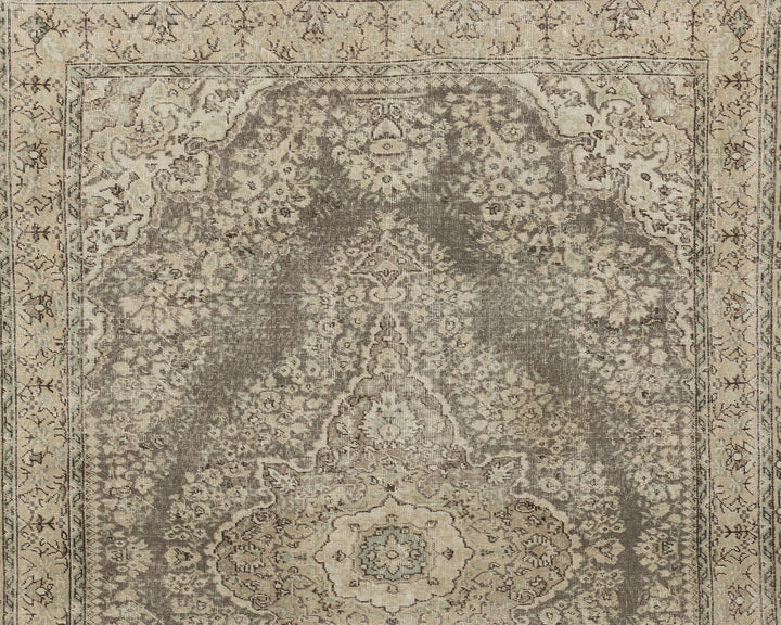 Oushak Rug 6' 11" x 9' 11" | No. VR90936