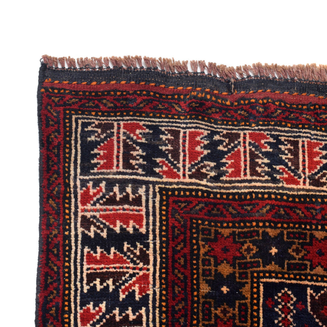 Traditional Baloch Rug 4' 0" x 5' 9" - No. AL68344