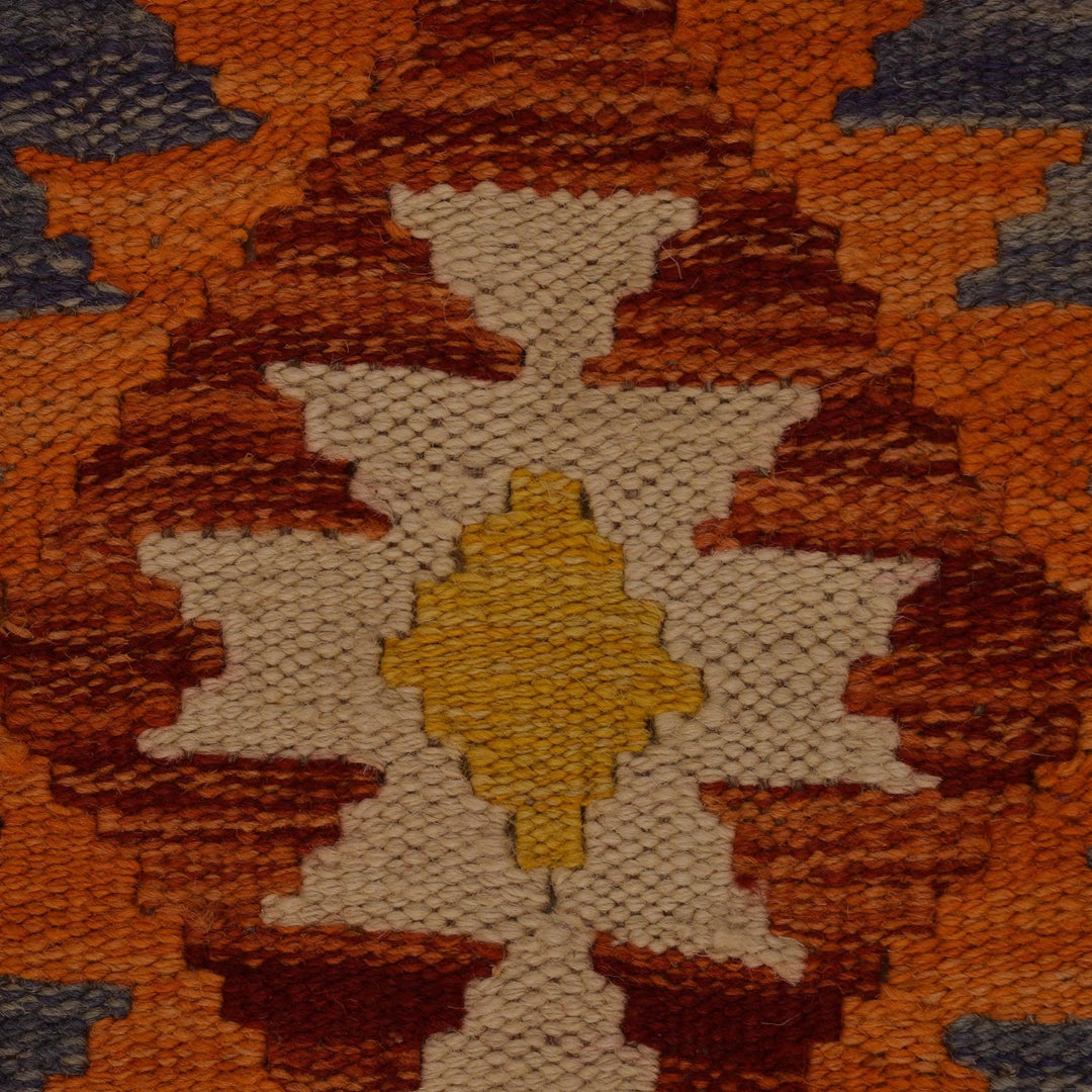 Hand Woven Wool Kelim 2' 9" x 4' 3" - No. AL53773
