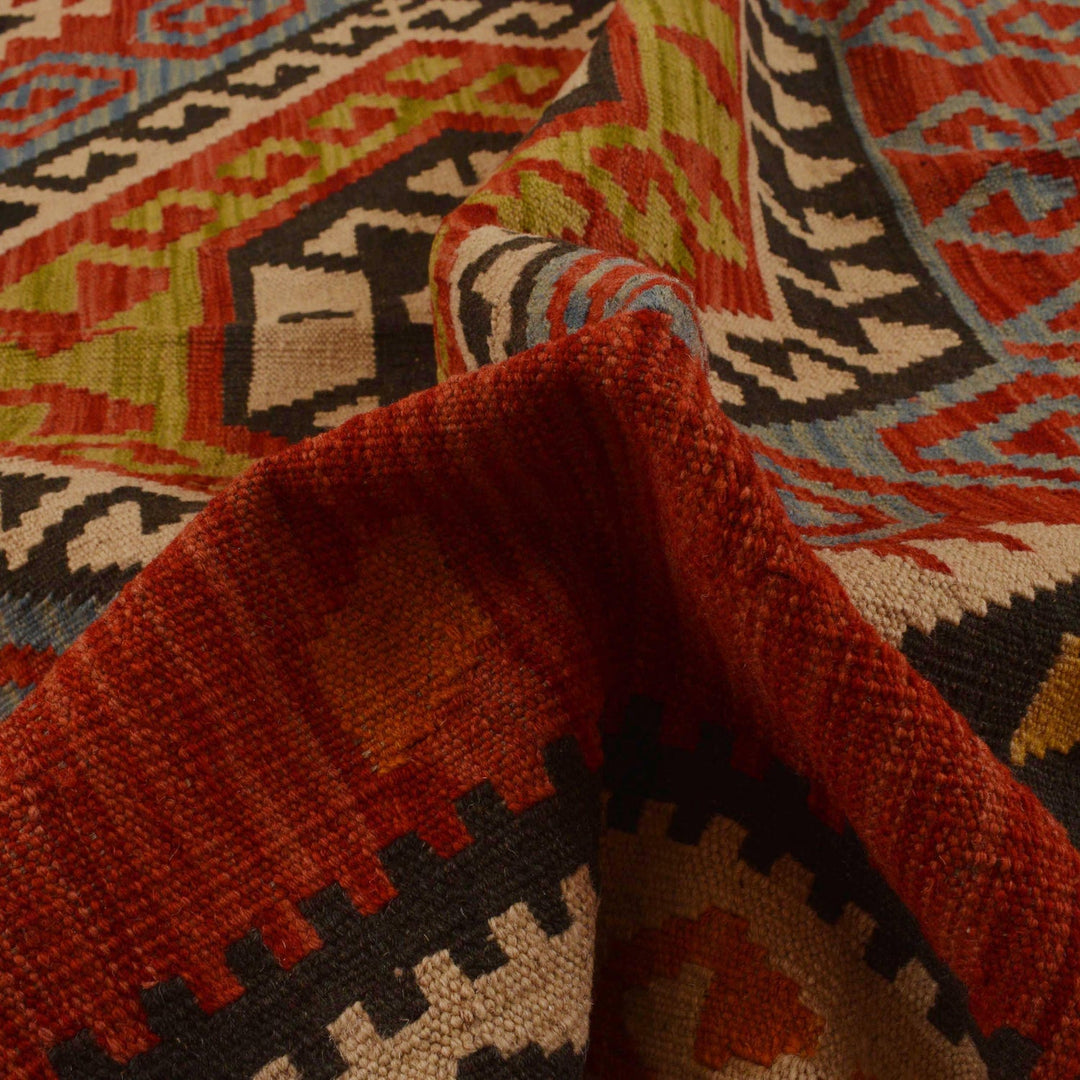 Hand Woven Wool Kelim 5' 10" x 7' 9" - No. AL36893