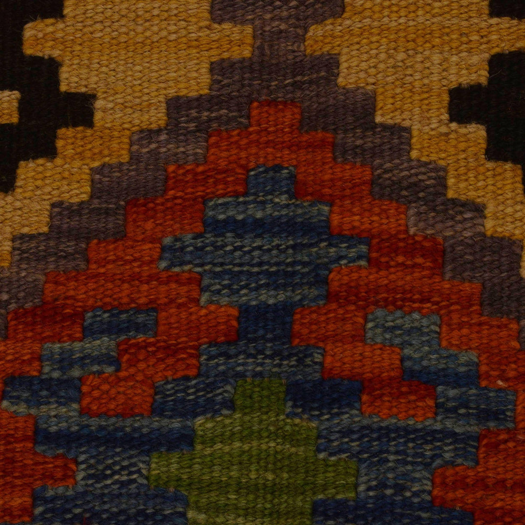 Hand Woven Wool Kelim 3' 5" x 5' 1" - No. AL72254