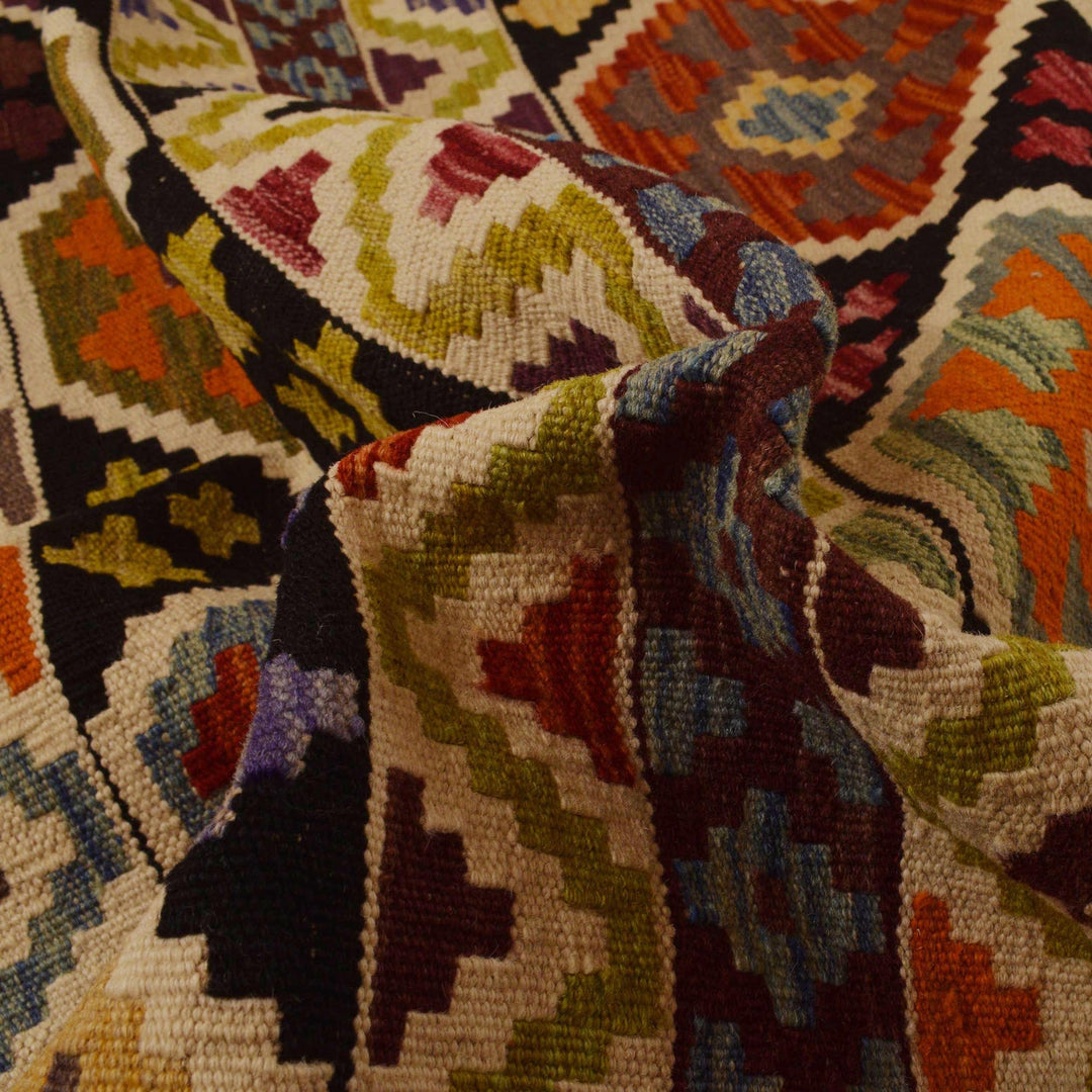 Hand Woven Wool Kelim 8' 5" x 11' 6" - No. AL60627