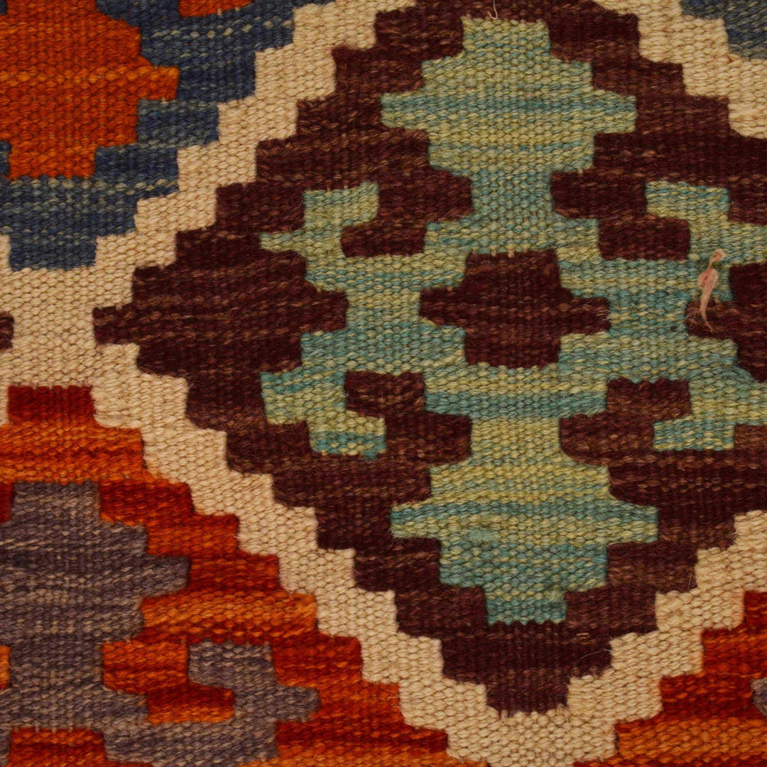 Handmade Vegetable Kilim 4' 11" x 6' 7" - No. AL50828