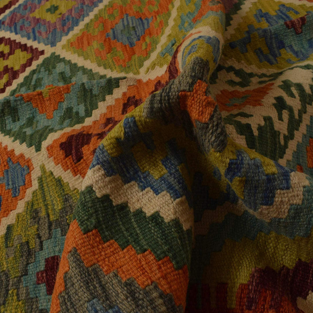 Hand Woven Wool Kelim 5' 1" x 6' 4" - No. AL62202
