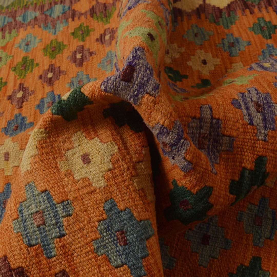 Handmade Vegetable Kelim 3' 5" x 5' 1" - No. AL69500