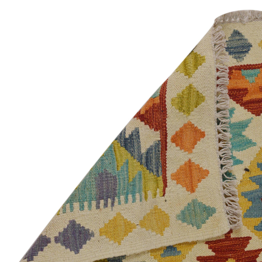 Handmade Vegetable Kilim 2' 7" x 3' 10" - No. AL82580