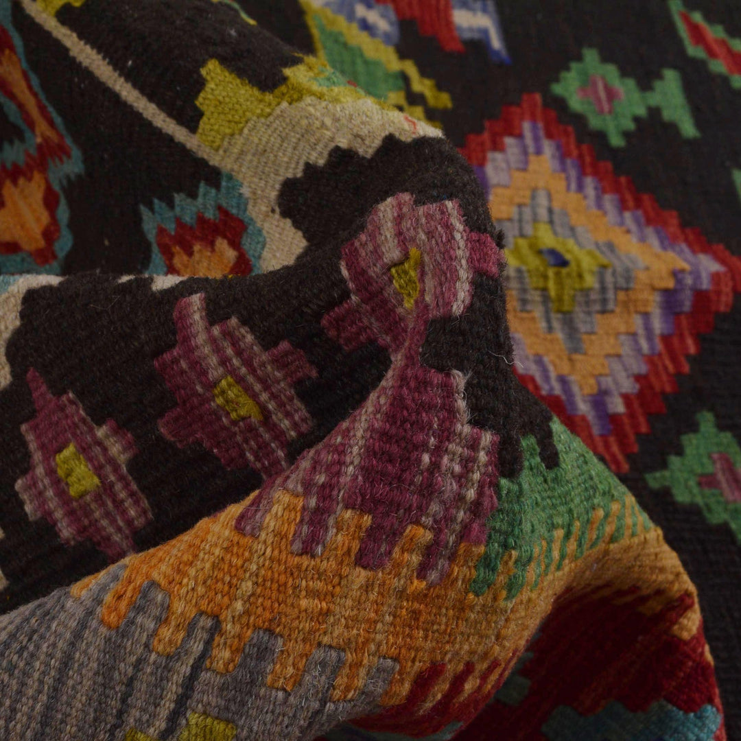 Handmade Vegetable Kilim 4' 2" x 6' 2" - No. AL81893