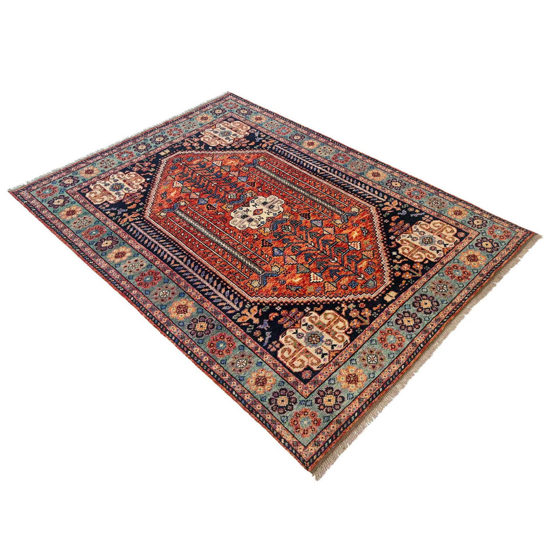 Handmade Sherazi Area Rug 5' 7" x 7' 7" - No. AL81367