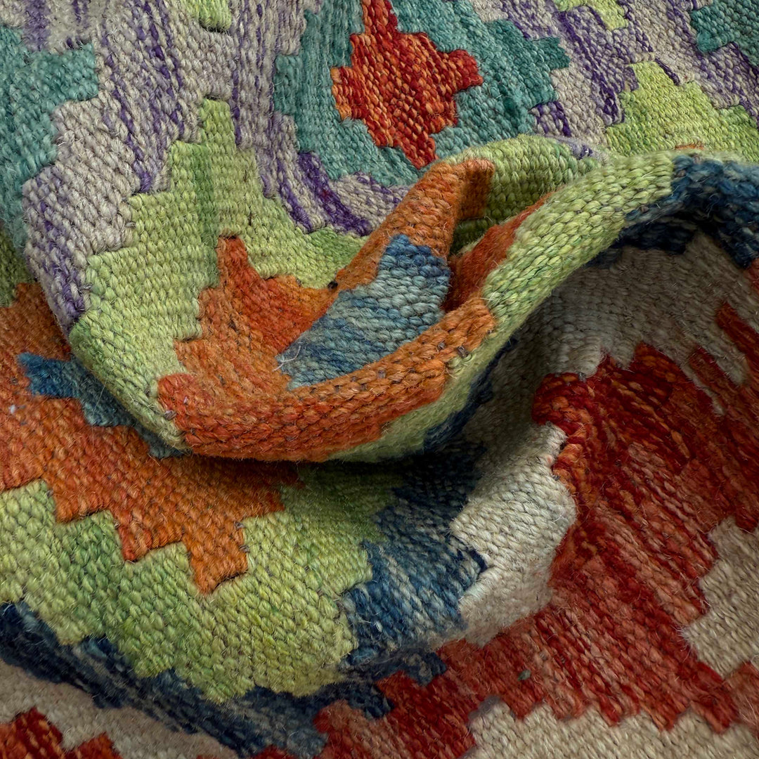 Afghan Vegetable Kilim Rug 2' 5" x 6' 2" Flat-Weave texture