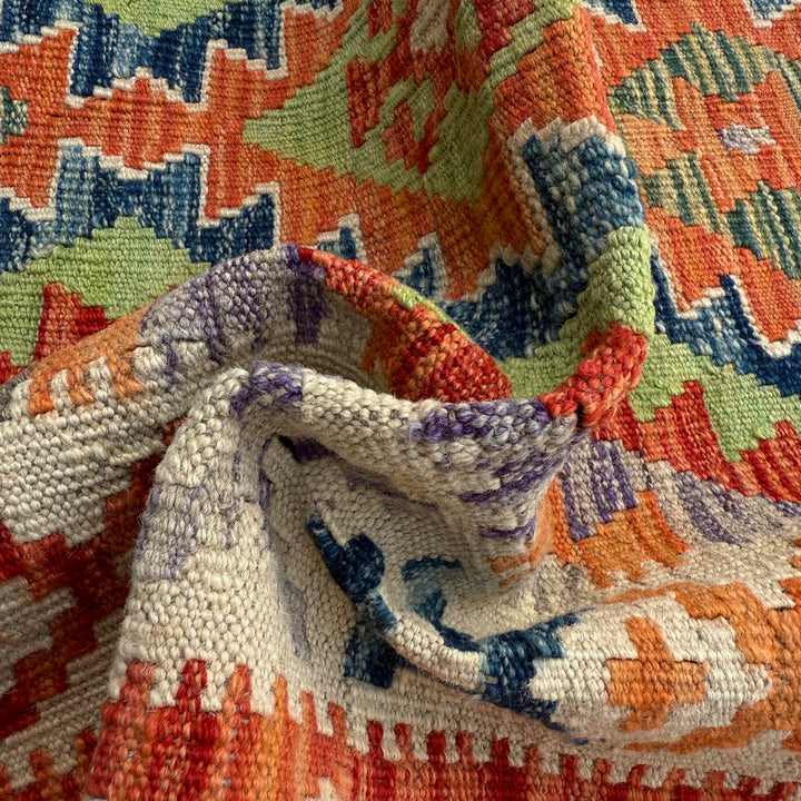 Afghan Vegetable Kilim Rug 3' 0" x 6' 10" Flat-Weave texture
